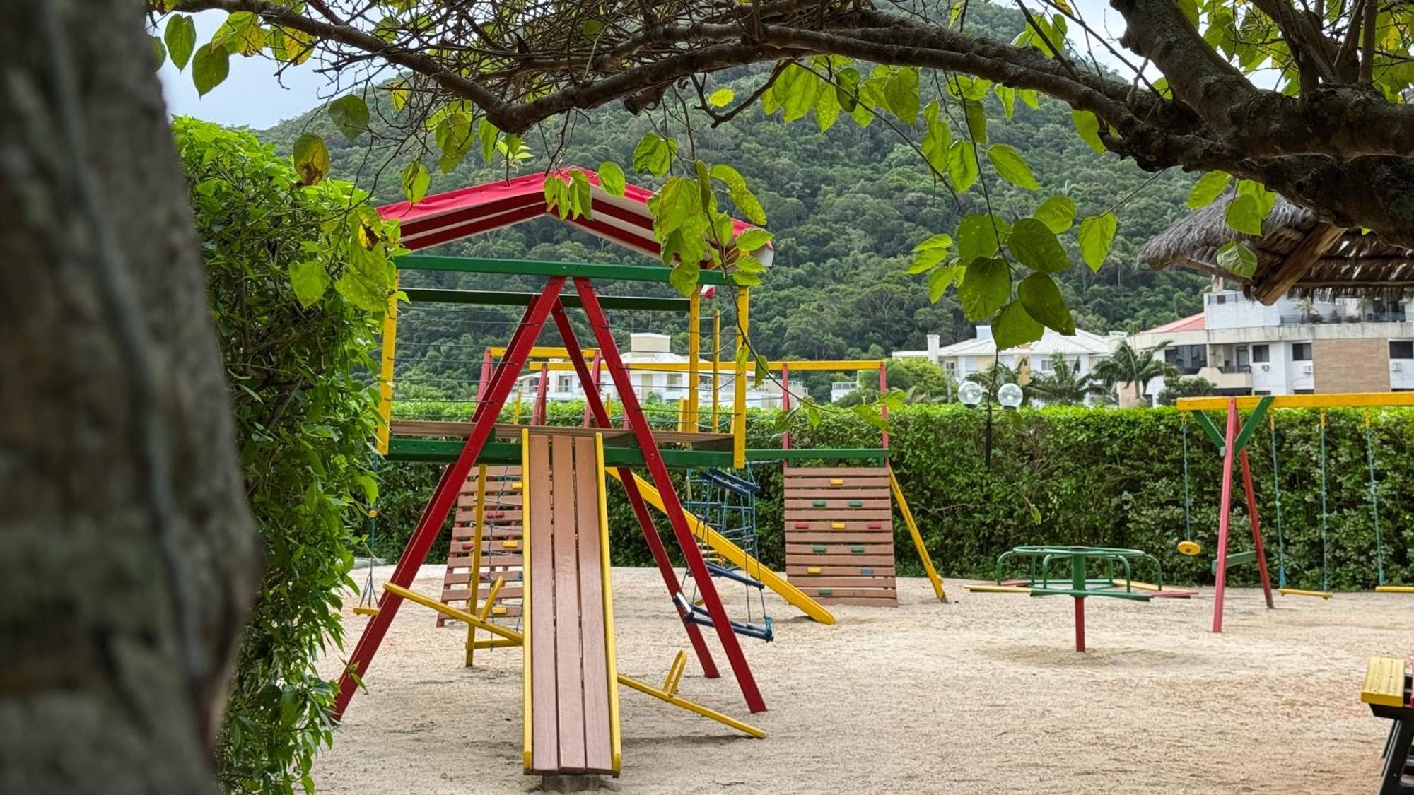 Apto Cond. Porto Ventura 3 Quartos Florianópolis Exteriör bild